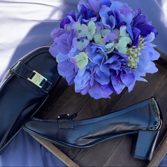 LAUREN Ralph Lauren Tatum Size 8 - Picture 4 of 9